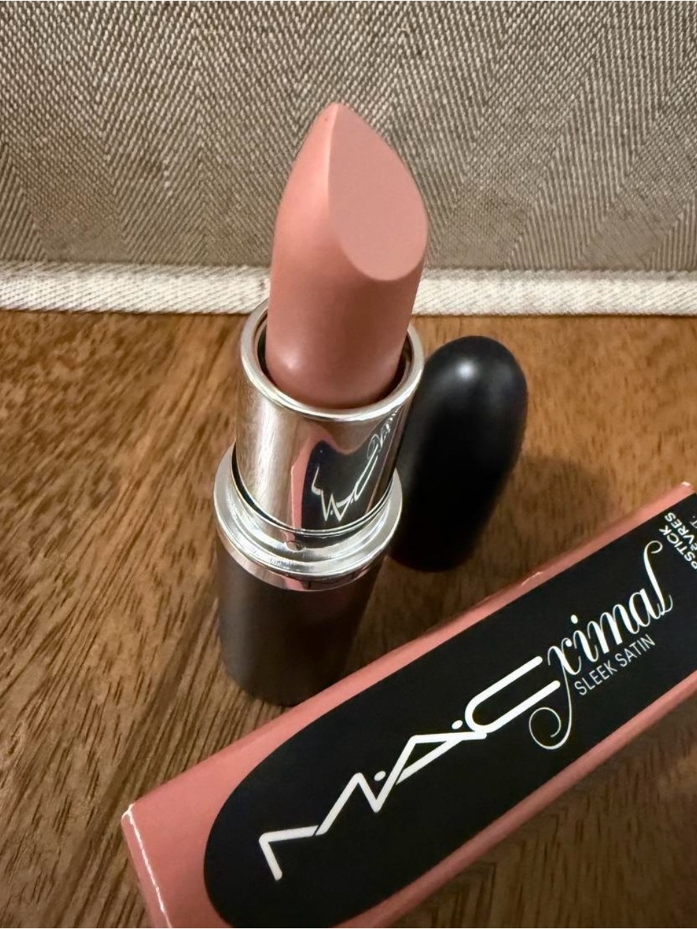 MAC Macximal Sleek Satin Lipstick | 835 Modesty | 3.5g/0.12oz | NIB - Picture 3 of 5